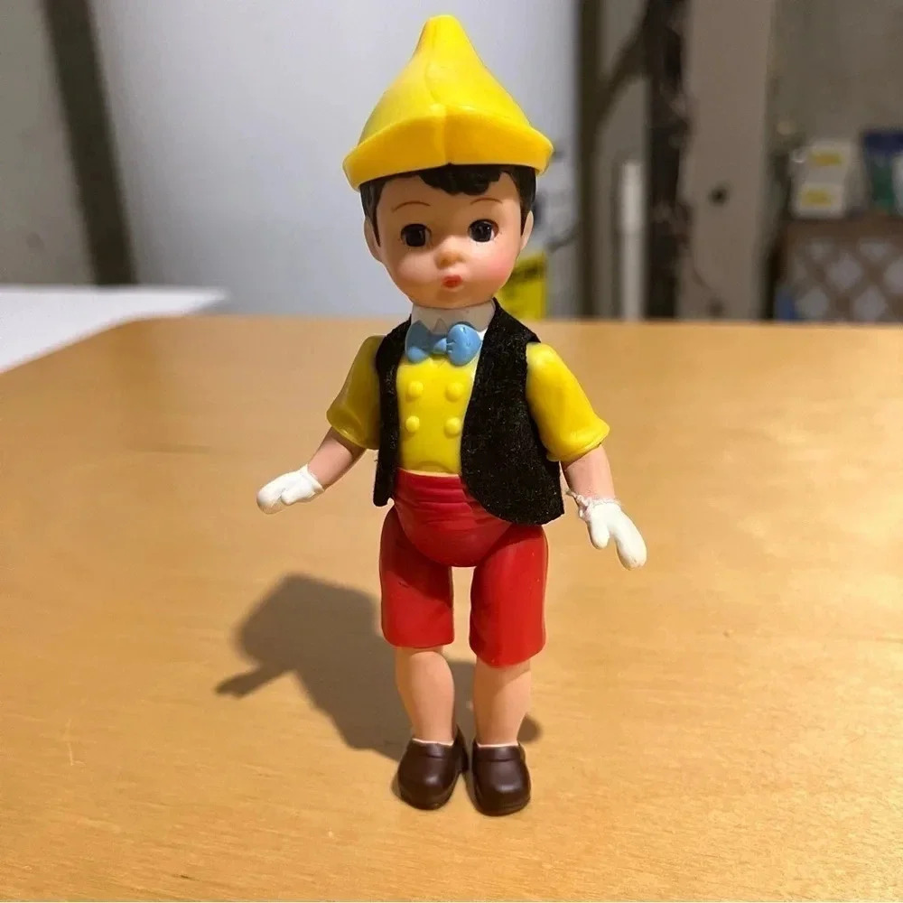 McDonald's Madame Alexander Disney Pinocchio Doll 5” Tall Jointed Figure